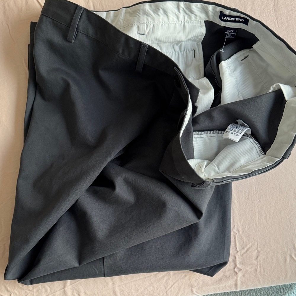 NWOT Lands' End Men's Classic Grey Chinos SZ 52 T